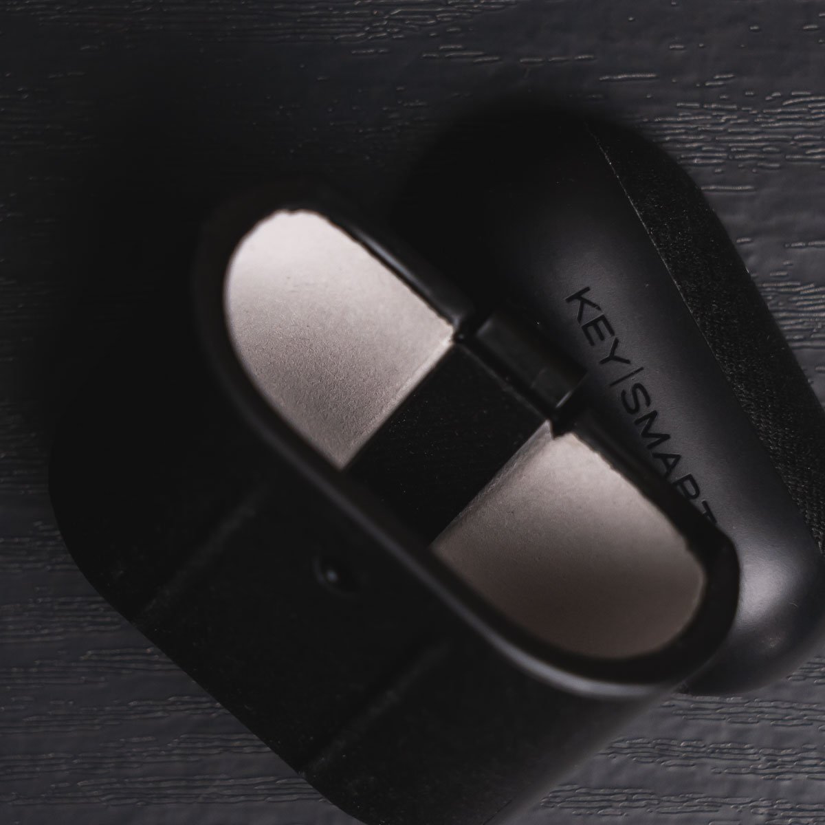 <tc>Étui AirPods Urban</tc>